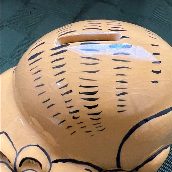 Vintage Yellow Garfield Ceramic Piggy Bank - Picture 4 of 9